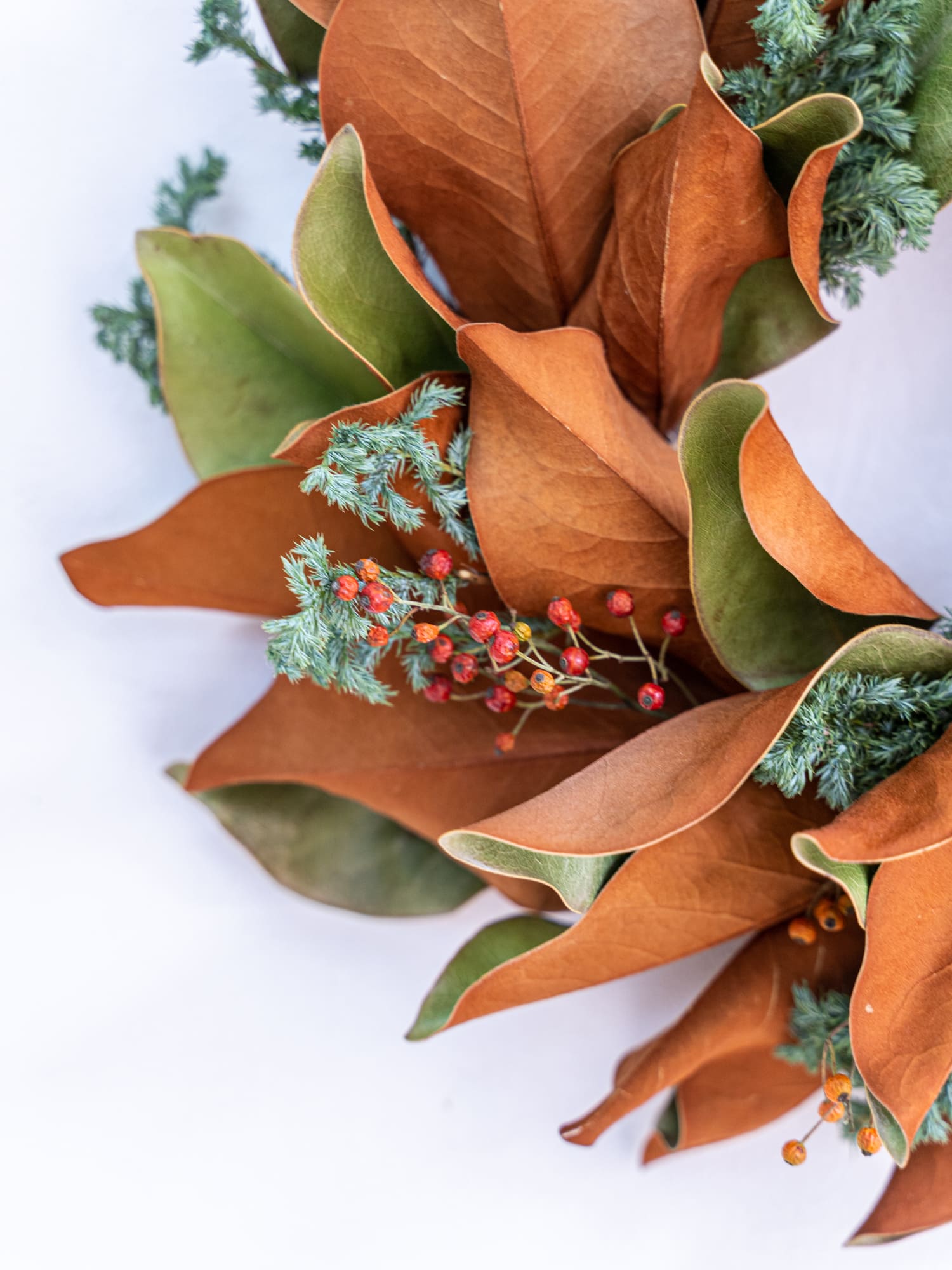 【クリスマス'24】マグノリアリーフのほっこりリース