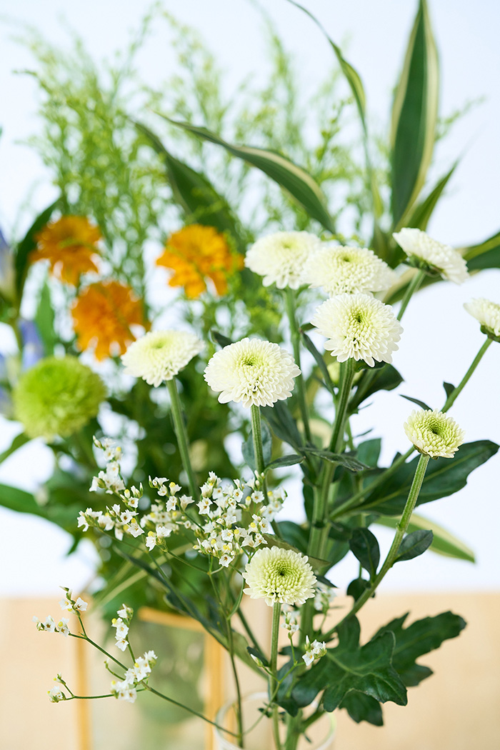 自宅用 お供え・お悔やみの花 1,980円セット #1908の写真2枚目