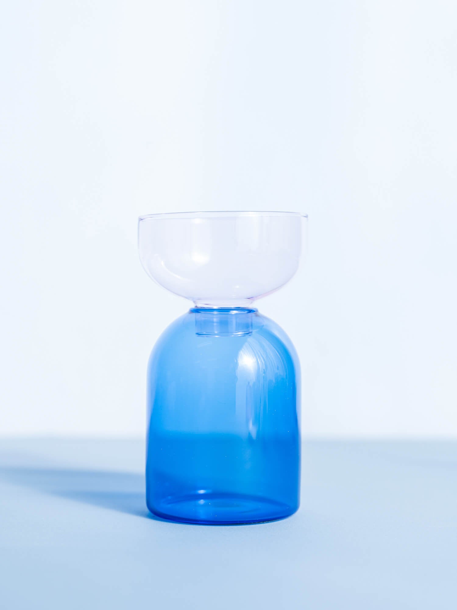 TWO TONE VASE -circle pinkblue-